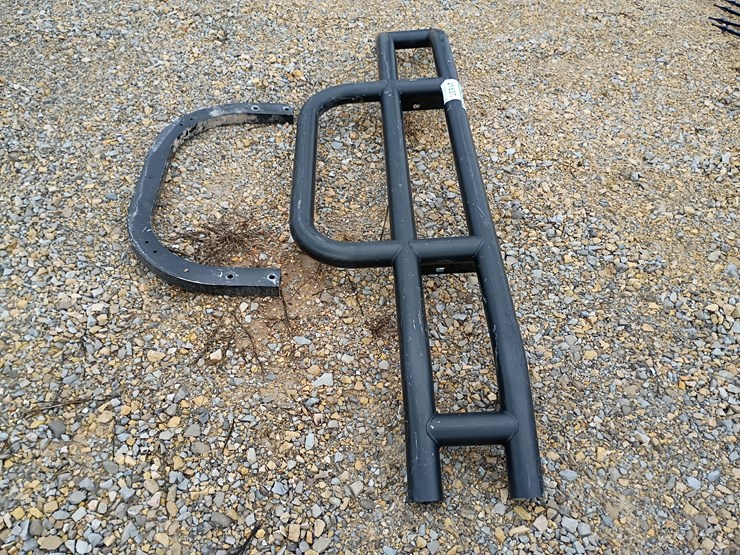 #21837-•-bull-bar-for-semi-image-4