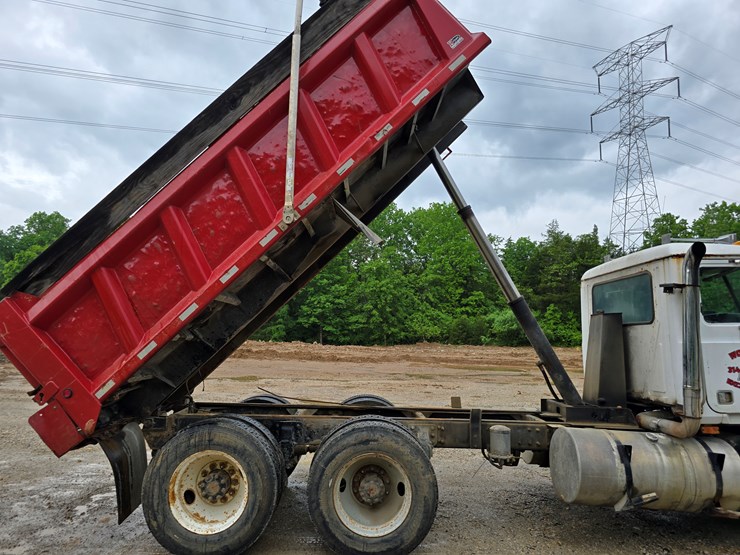 1994-mack-ch613-image-78