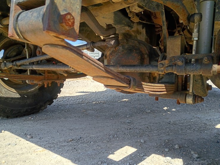 1993-jeep-wrangler-image-71