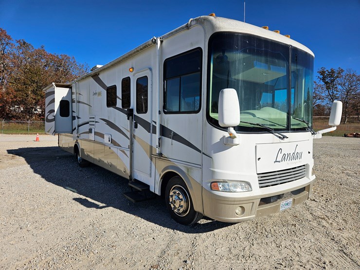 #22198-•-2007-georgie-boy-landau-motorhome-image-25