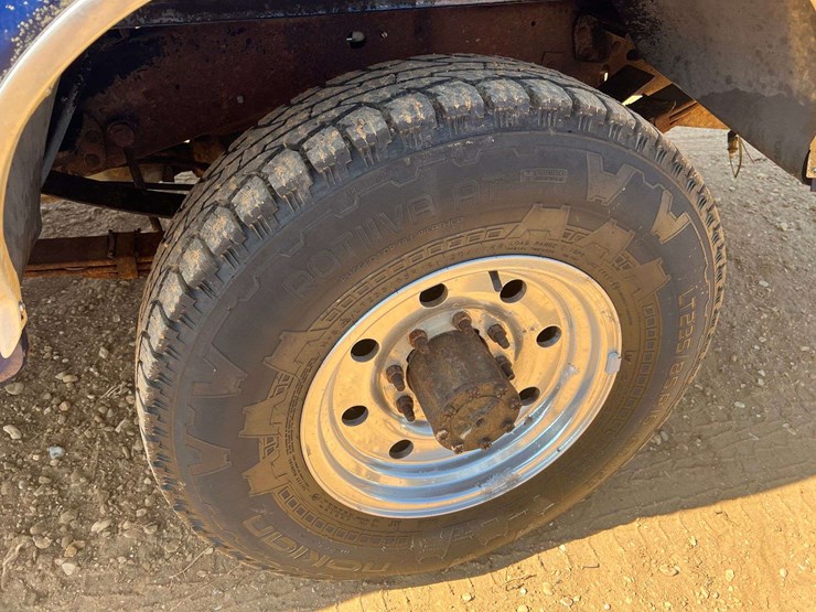 1996-ford-f250-image-23