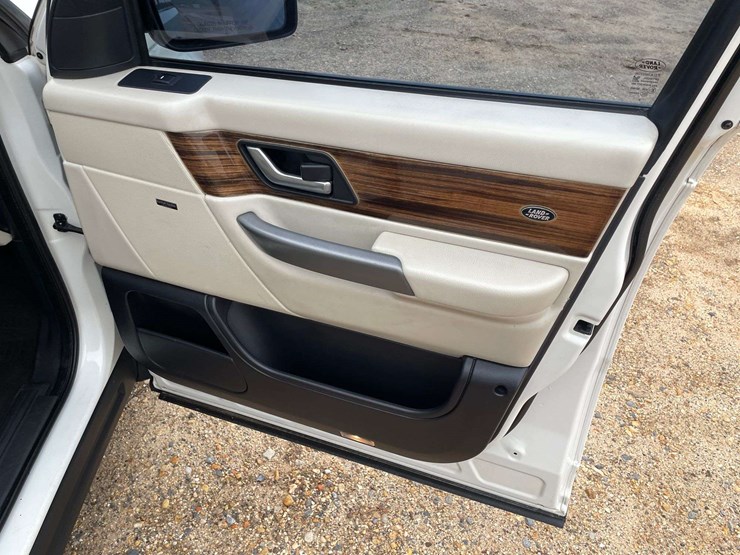 2008-land-rover-range-rover-image-17