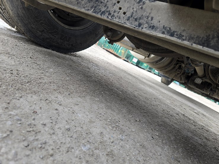 #22593-•-2016-mack-cxu613-pinnacle-sleeper-truck-image-73