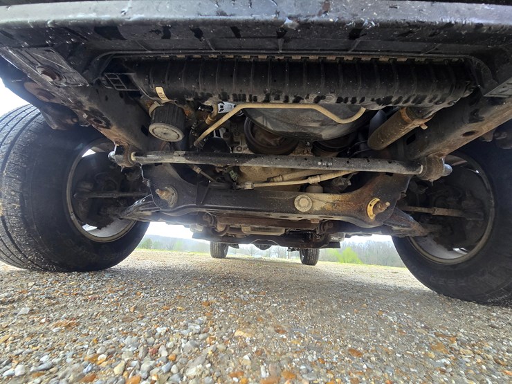 2011-chevrolet-colorado-image-27