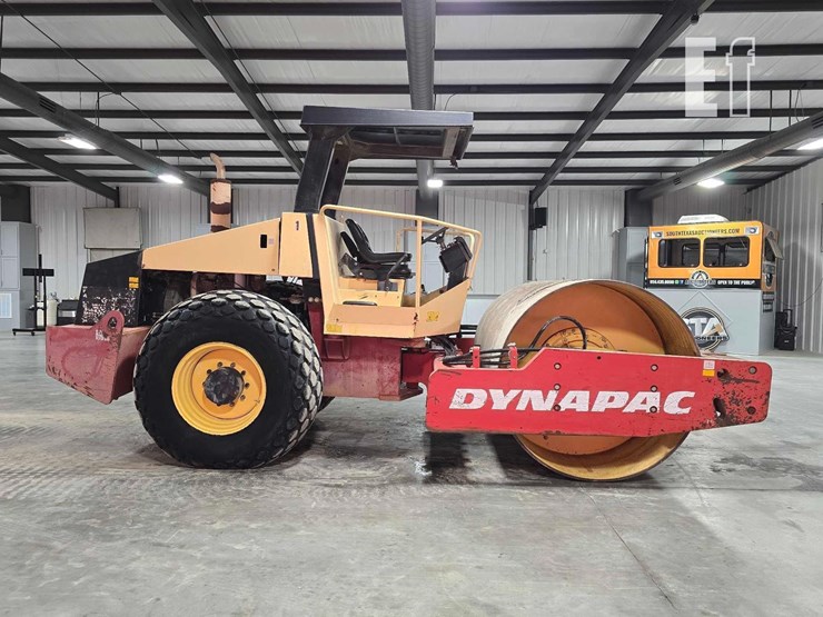 2007-dynapac-ca250d-image-6