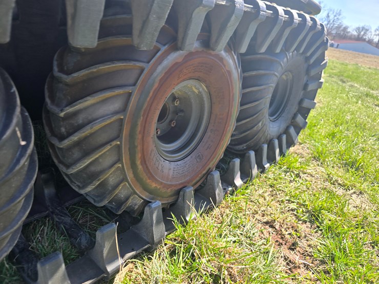 2008-argo-frontier-650-image-27