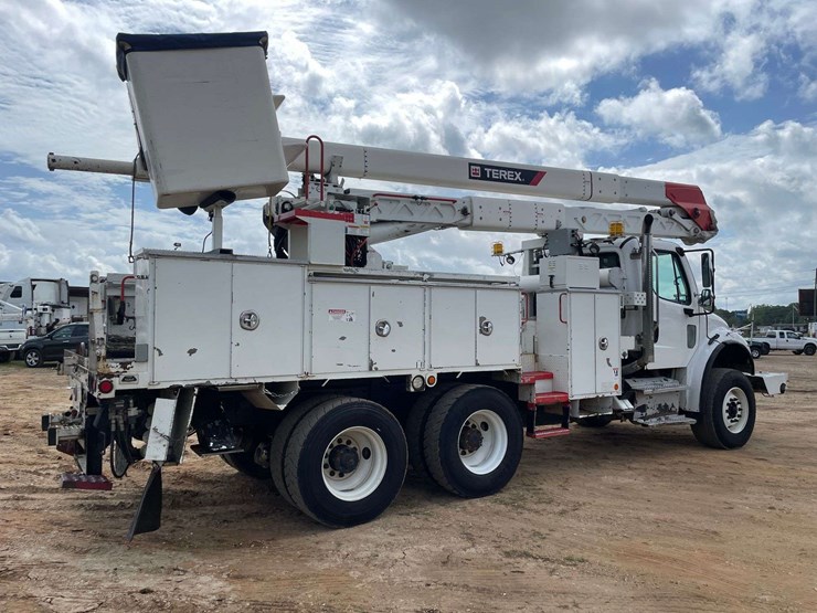 2017-freightliner-mt45-image-3