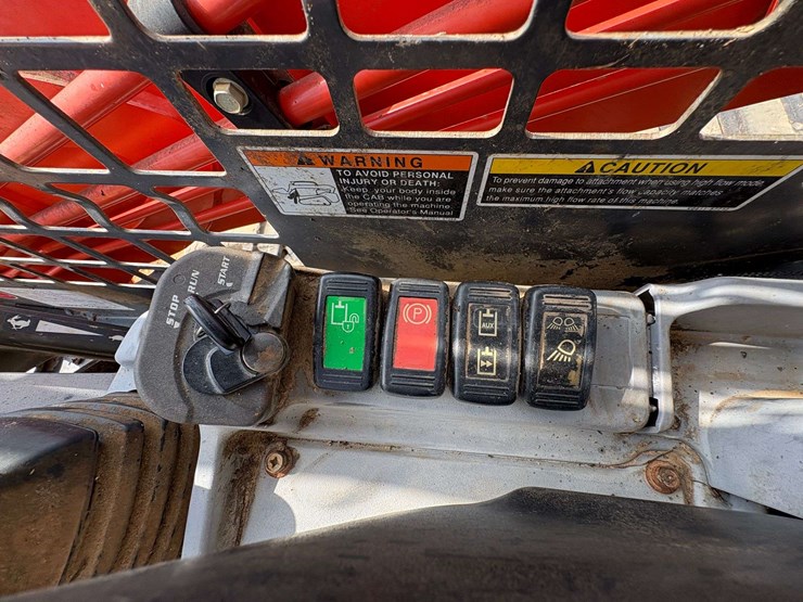 kubota-svl90-2-image-10