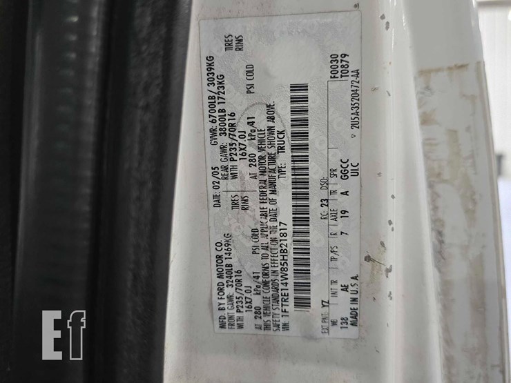 2005-ford-e150-image-24