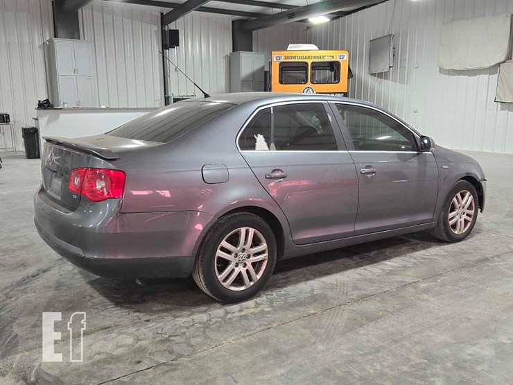 2007-volkswagen-jetta-image-3