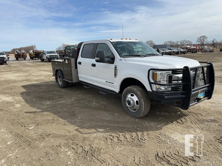 2019-ford-f350-image-3