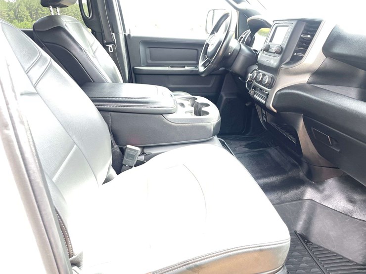 2022-dodge-ram-2500-image-19