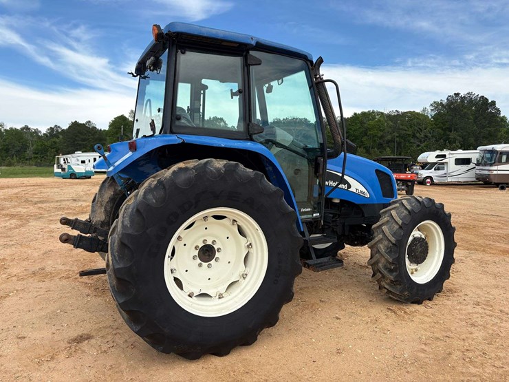 2006-new-holland-tl100a-image-4