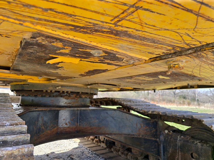 2013-komatsu-pc160-lc-image-63