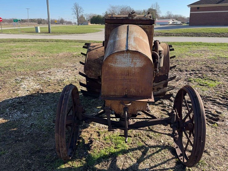 international-8-16-image-7