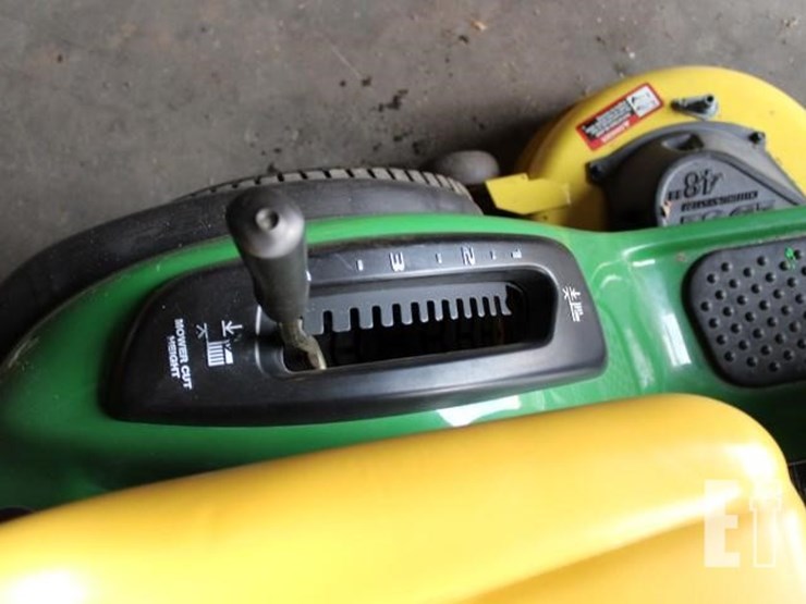 john-deere-d140-image-8