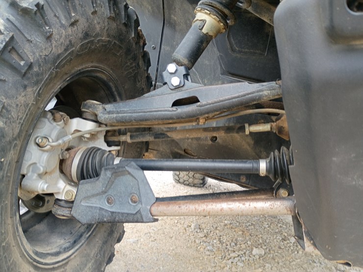 2022-can-am-defender-hd9-image-59