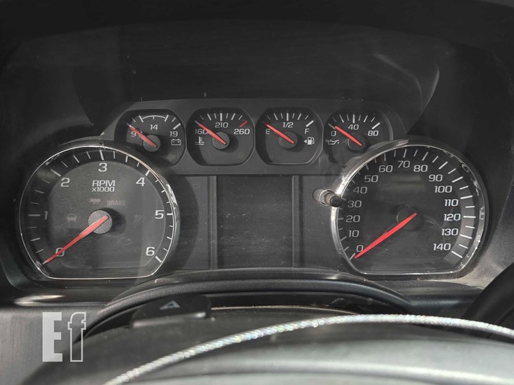 2015-chevrolet-silverado-1500-image-12