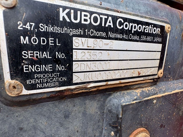 kubota-svl90-2-image-25