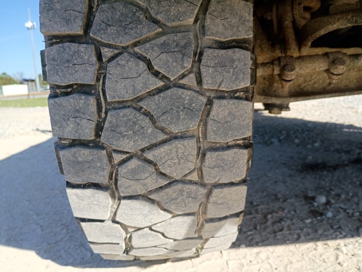 1995-ford-f250-image-75