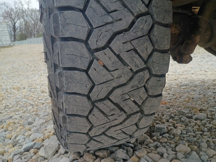 2013-chevrolet-2500-image-89