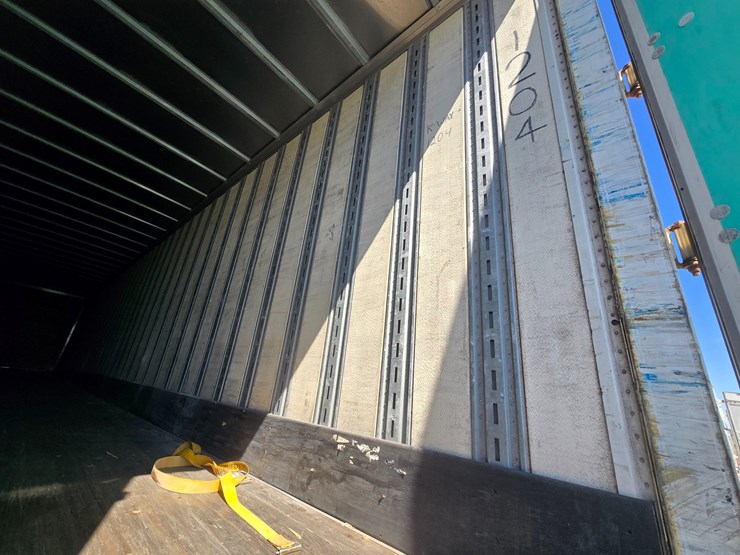 2012-great-dane-van-trailer-image-56