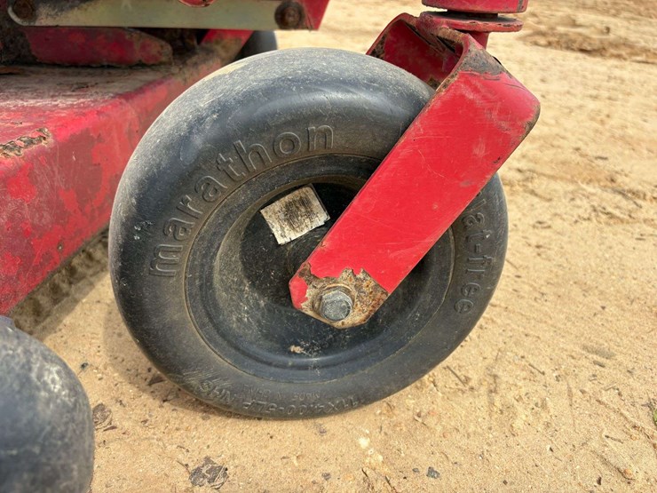 bigdog-48"-cut-zero-turn-mower-image-16