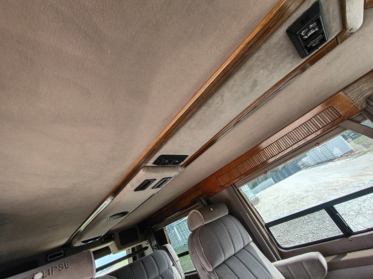 1992-ford-e150-image-63