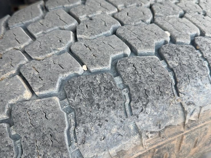 2019-ford-f350-image-17