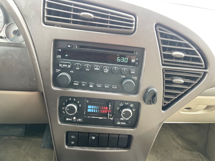 2004-buick-rendezvous-image-46