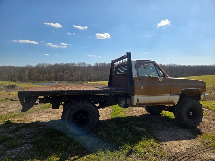 1984-chevrolet-k10-image-16