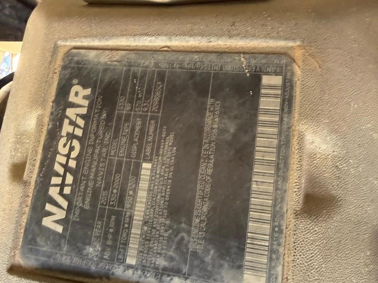 2016-international-durastar-4400-image-32