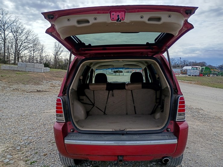 2005-mercury-mariner-image-58