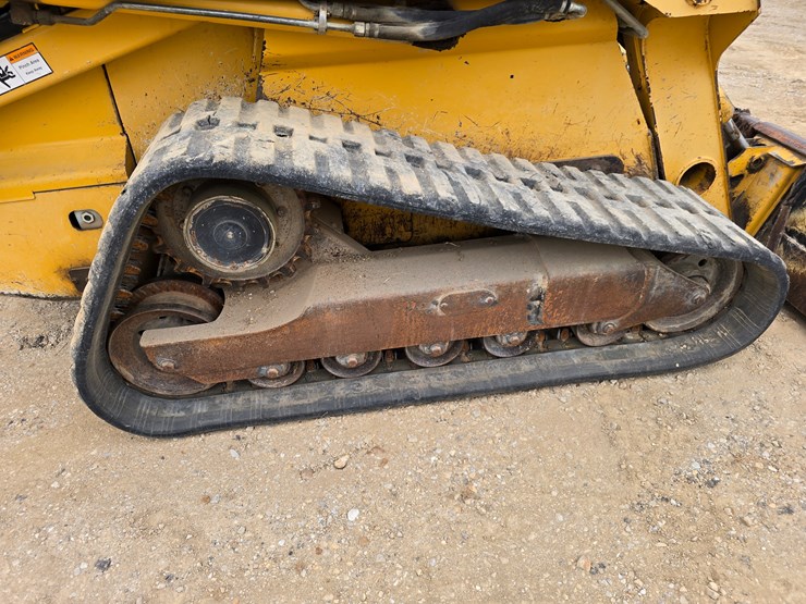 #22607-•-2008-deere-332t-skid-steer-image-48