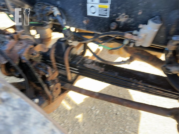 2002-kenworth-t800-image-47