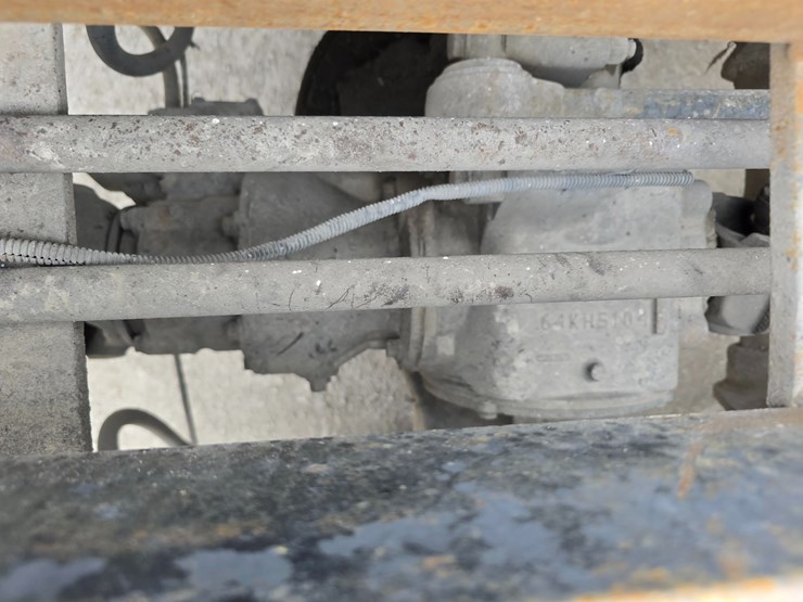 #22589-•-2006-mack-cv713-granite-roll-off-garbage-truck-image-94