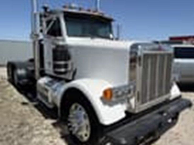 1994-peterbilt-379-image-3