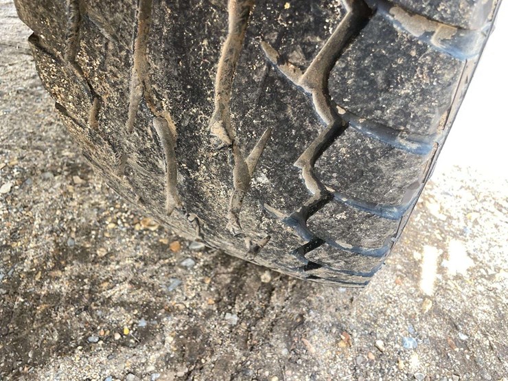 2017-ford-f150-image-21