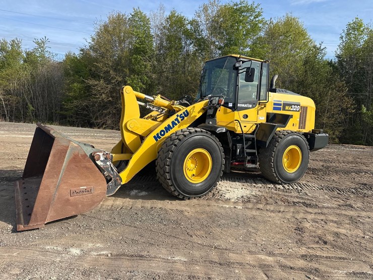 2018-komatsu-wa320-8-image-2