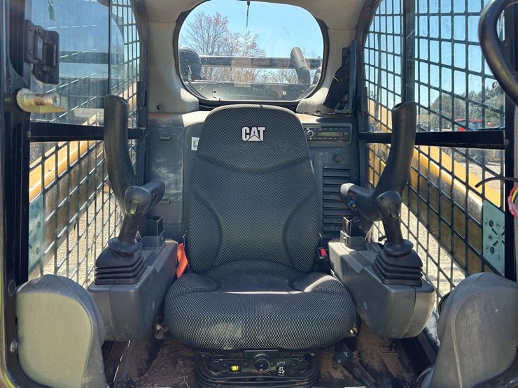 2023-caterpillar-299d3-xe-image-20