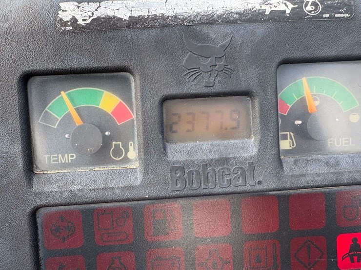 2007-bobcat-335-image-8