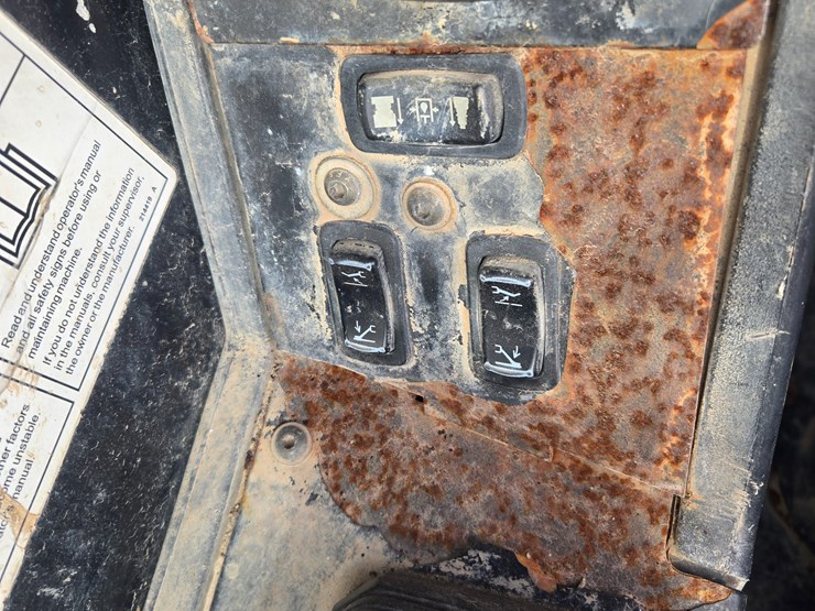 2015-genie-gth1056-image-55