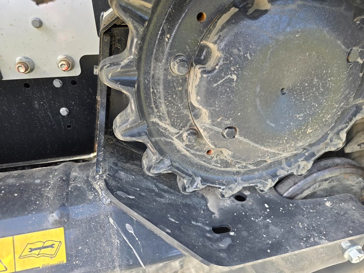 2026-bobcat-t770-image-21