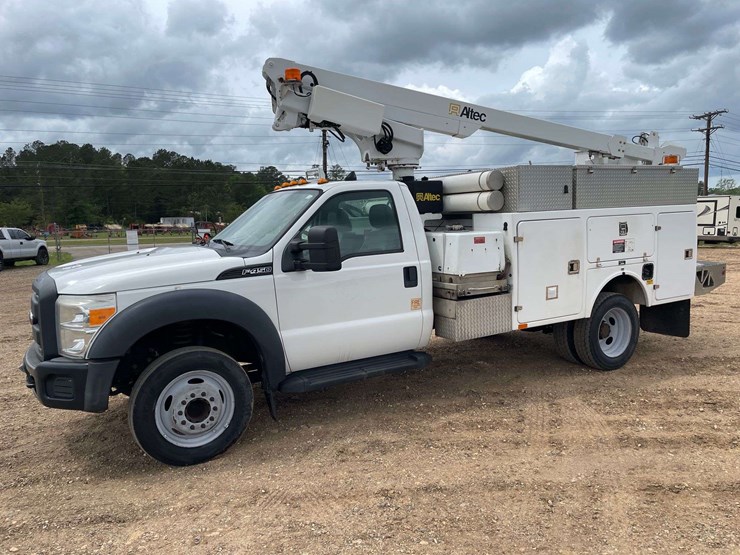 2012-ford-f450-image-1