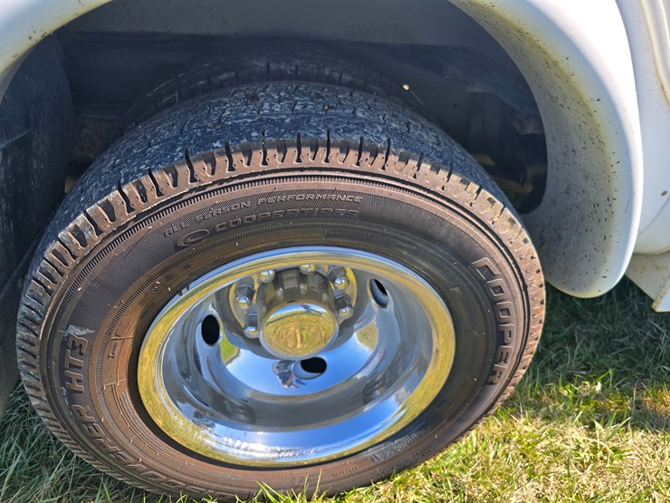 #22618-•-2008-ford-econoline-van-image-51