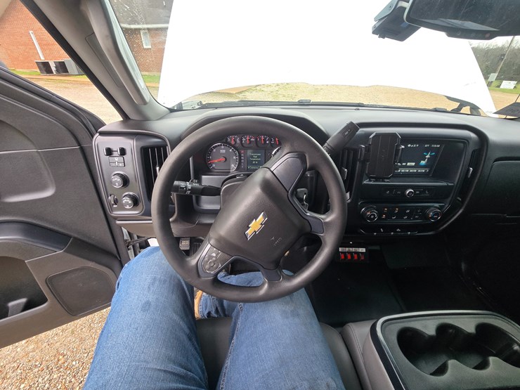 2019-chevrolet-silverado-2500-image-51