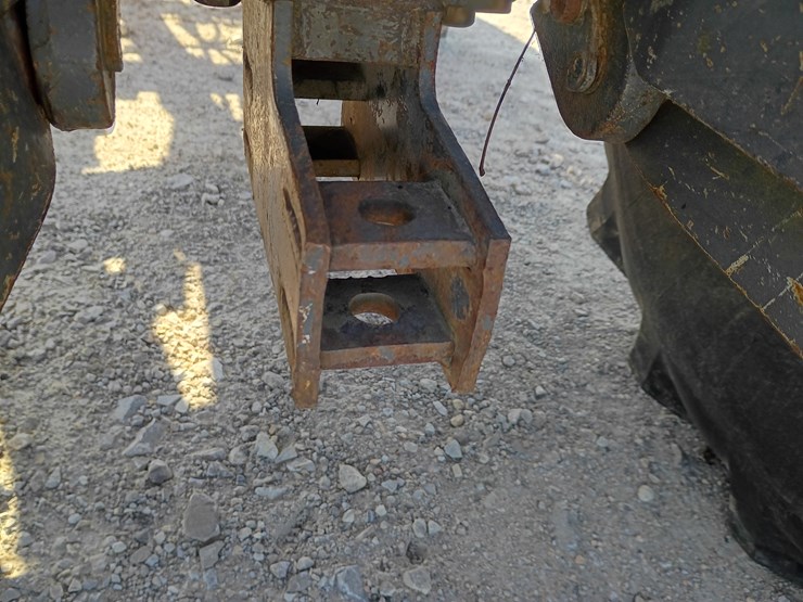 2001-kubota-l4300-image-40