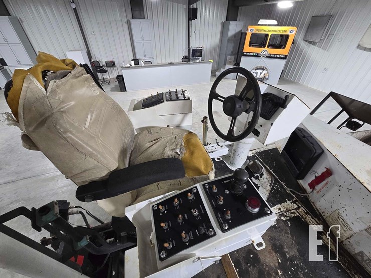 2017-roadtec-rp190e-image-14