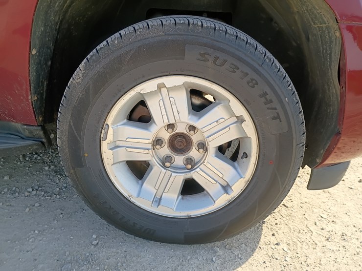 2010-chevrolet-tahoe-image-78