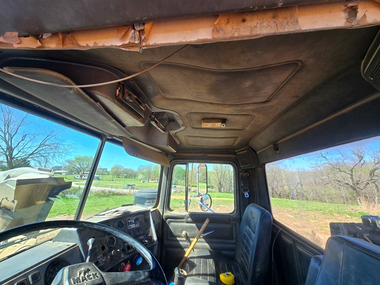 1994-mack-rd690s-image-69